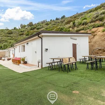 Sa Stadda 팜스테이 *