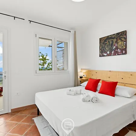 Sa Stadda 팜스테이 *